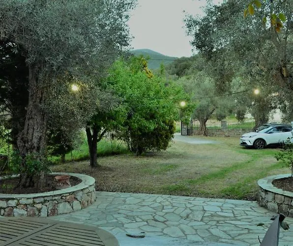 Villa Skopelos * Skopelos Town